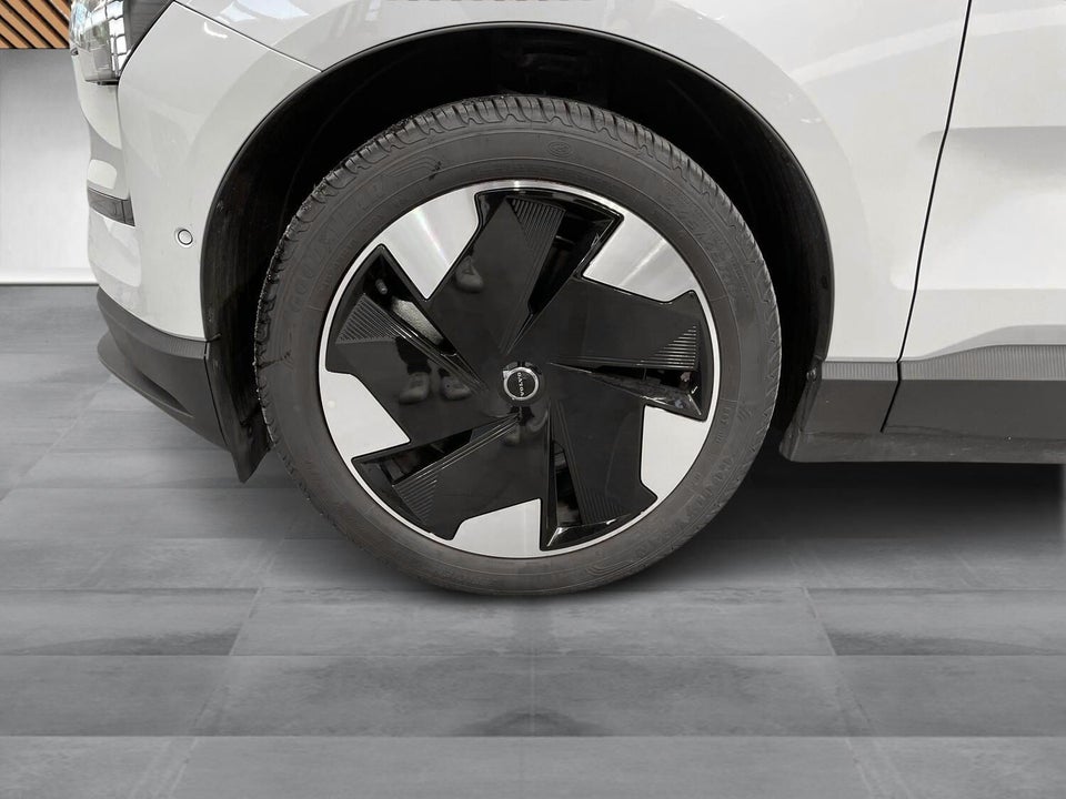 Volvo EX30 Twin Performance Ultra 5d