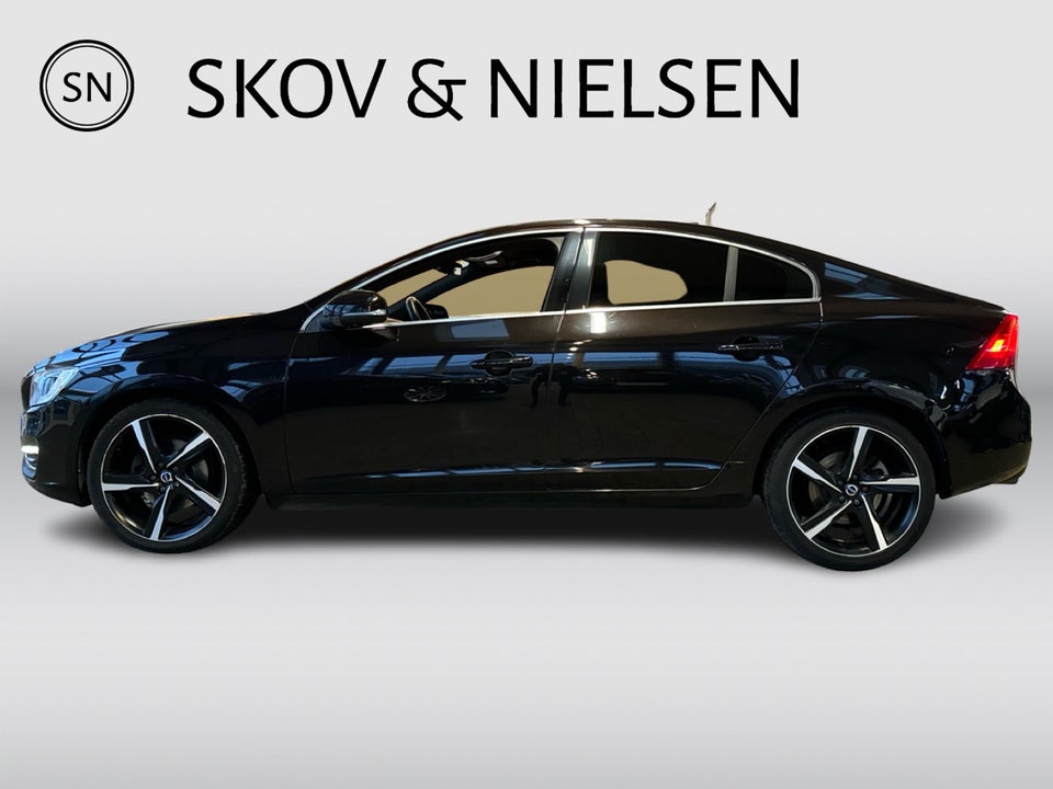 Volvo S60 2,0 D3 150 Momentum aut. 4d