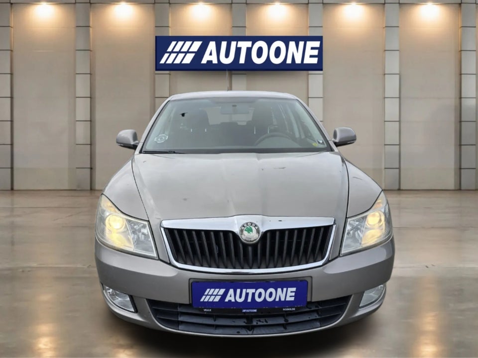 Skoda Octavia 1,8 TSi 160 Ambiente Combi 5d
