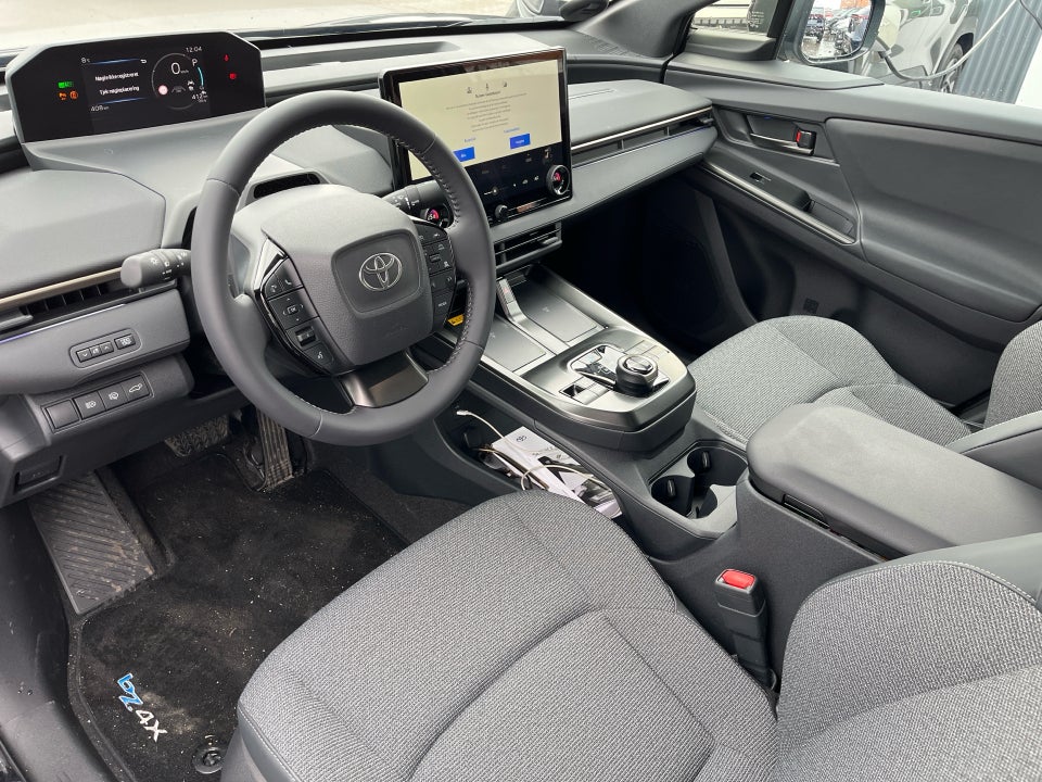 Toyota bZ4X 73 Active 5d