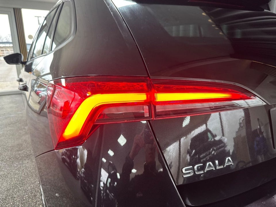 Skoda Scala 1,0 TSi 110 Dynamic DSG 5d