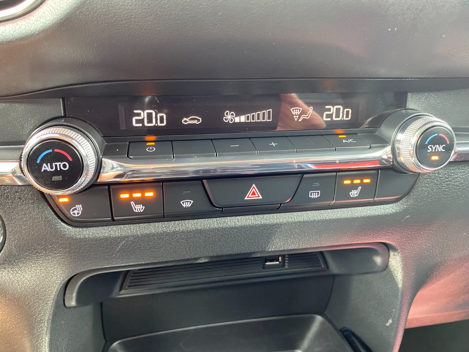 Mazda CX-30 2,0 SkyActiv-X 180 Cosmo aut. 5d