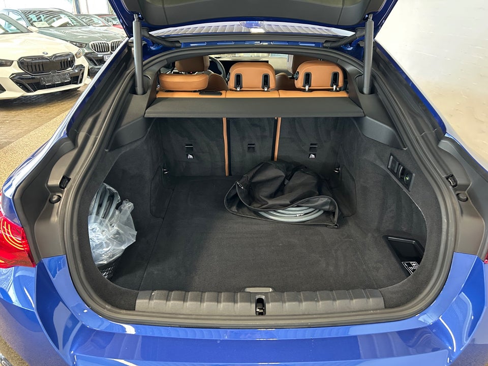 BMW i4 eDrive40 Fully Charged M-Sport 5d