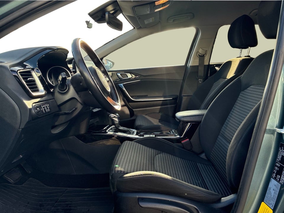 Kia Ceed 1,6 PHEV Prestige SW DCT 5d