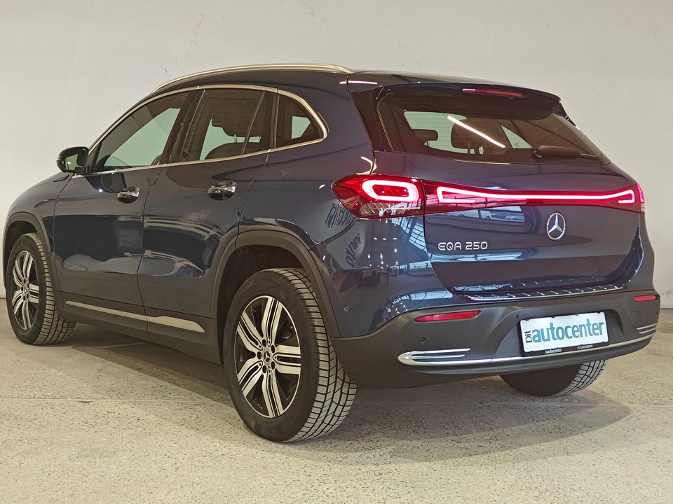 Mercedes EQA250 Progressive 5d