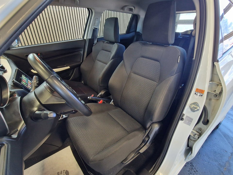 Suzuki Swift 1,2 mHybrid Exclusive 5d