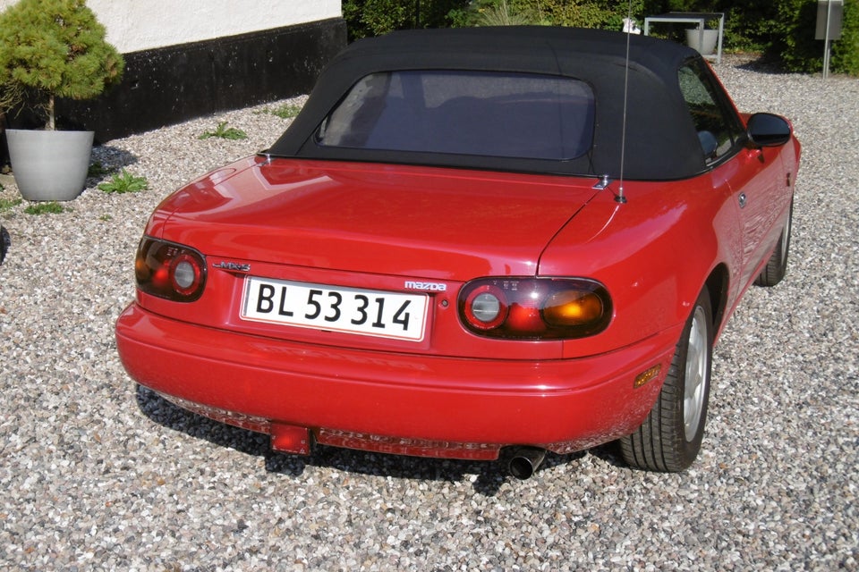 Mazda MX-5 1,6  2d