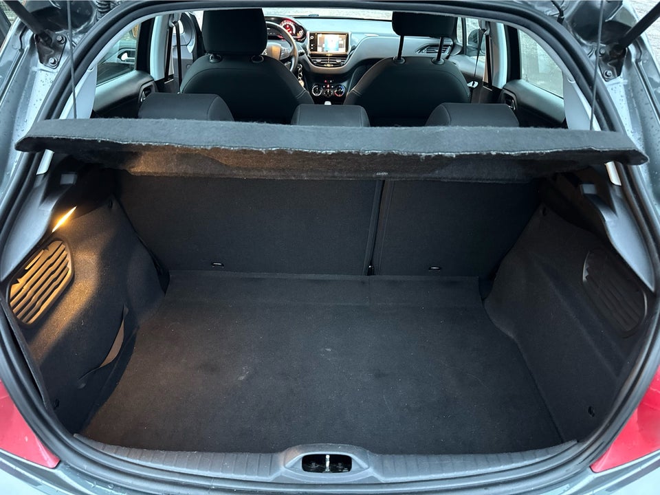 Peugeot 208 1,2 VTi Active 5d