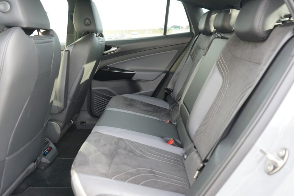 VW ID.5 77 Pro Performance 5d