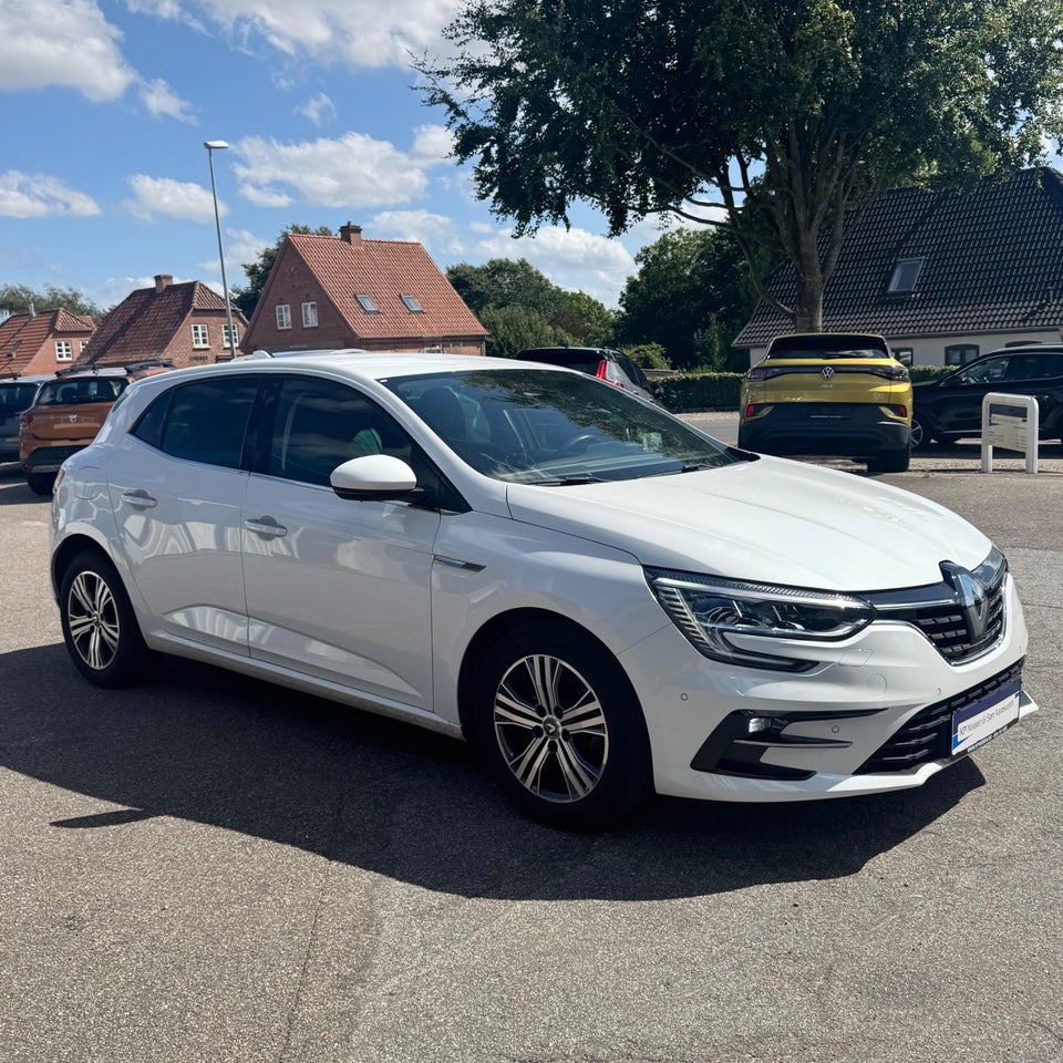 Renault Megane IV 1,6 E-Tech Intens 5d