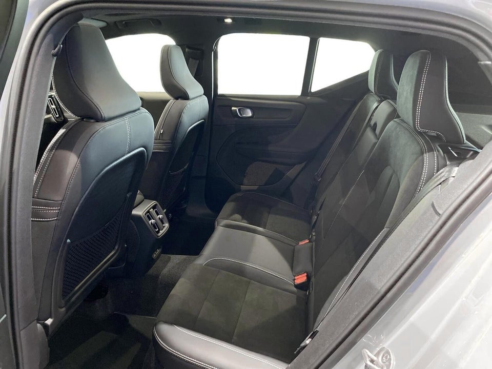 Volvo EX40 Extended Range Ultra 5d