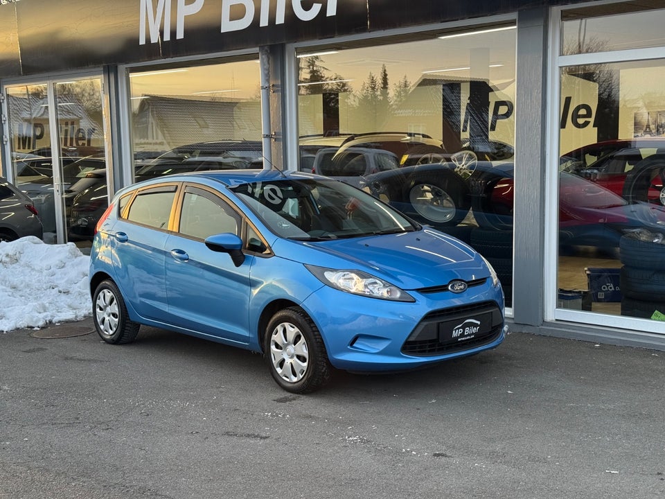 Ford Fiesta 1,25 82 Ambiente 5d