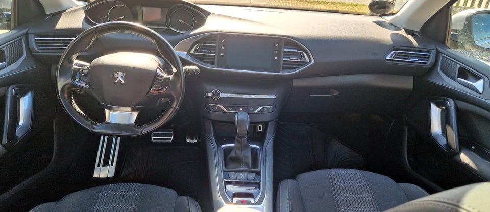 Peugeot 308 1,6 BlueHDi 120 Allure SW EAT6 5d