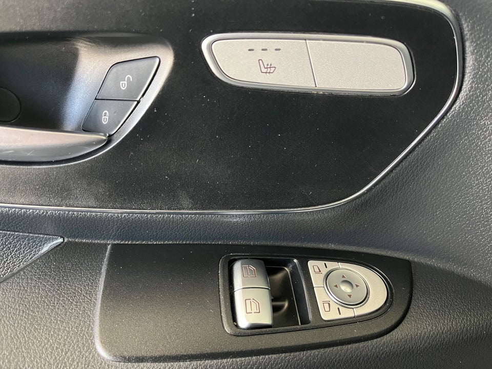 Mercedes Vito 114 2,0 CDi Kassevogn aut. L RWD