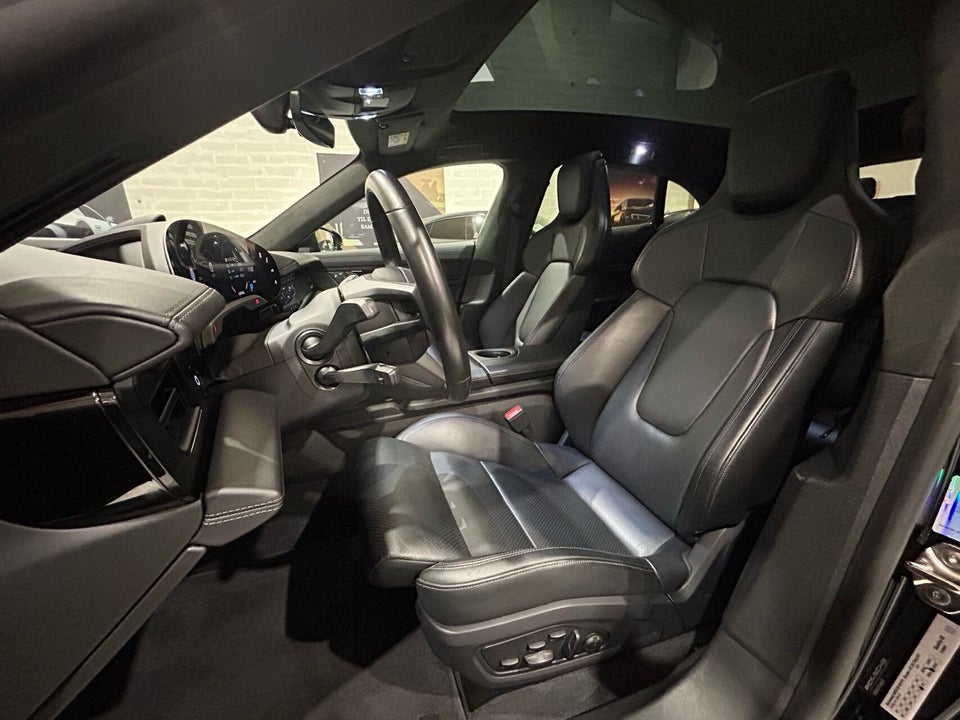 Porsche Taycan GTS Performance+ Sport Turismo 5d