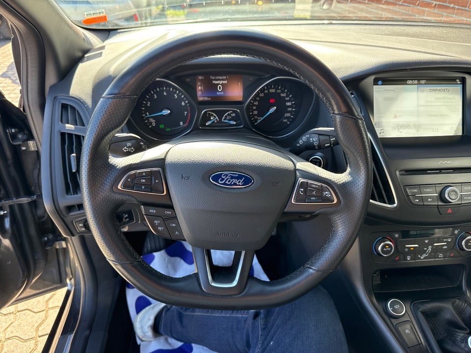 Ford Focus 1,0 EcoBoost ST-Line stc. 5d