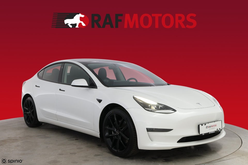 Tesla Model 3 Long Range AWD 4d