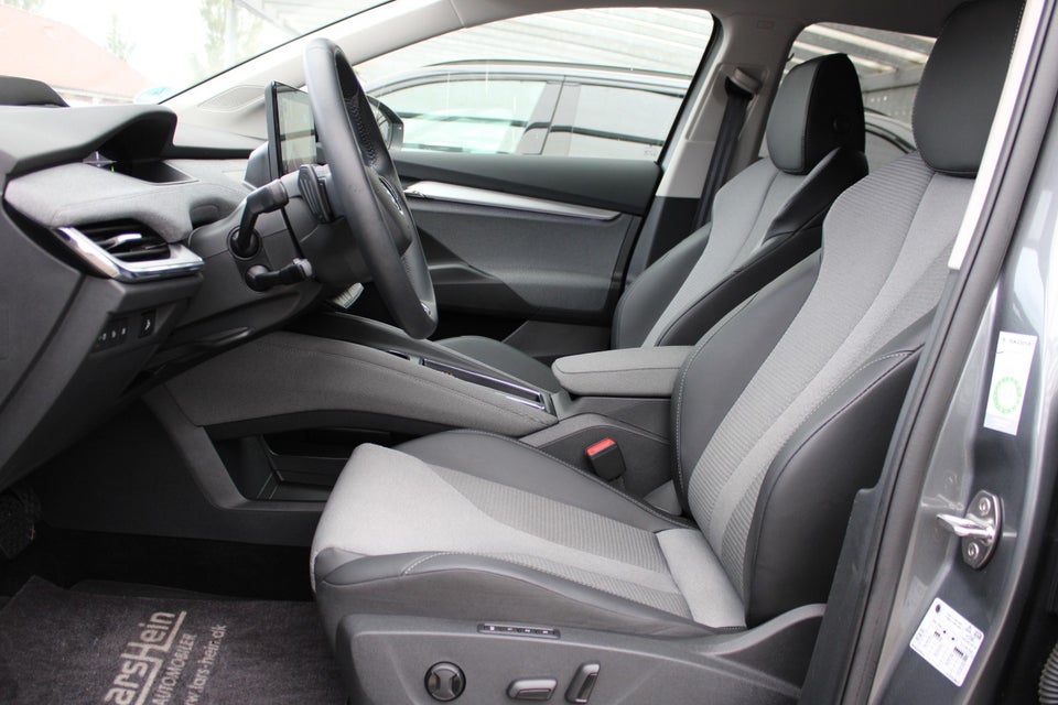 Skoda Enyaq 80 iV Loft 5d