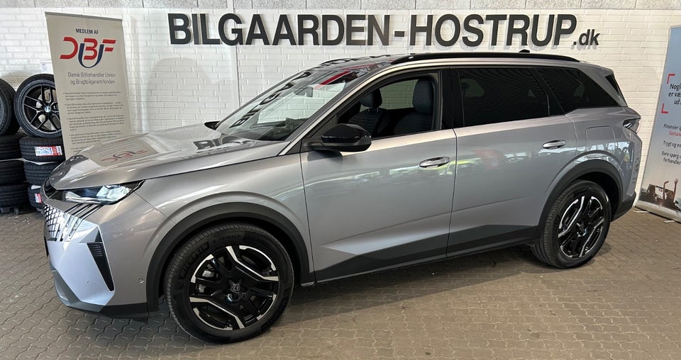 Peugeot e-5008 77 Allure 7prs 5d