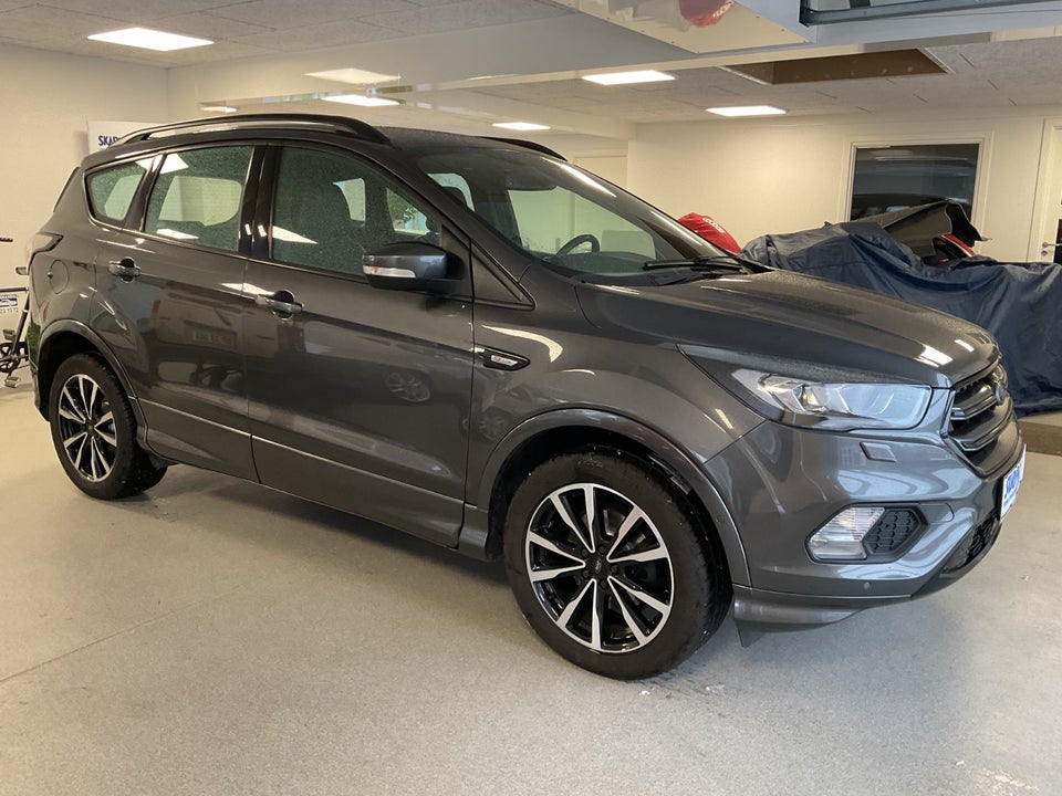 Ford Kuga 1,5 SCTi 150 ST-Line 5d