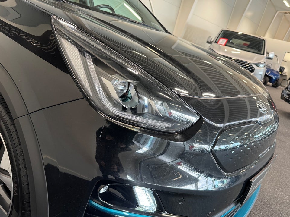 Kia e-Niro 64 Advance 5d