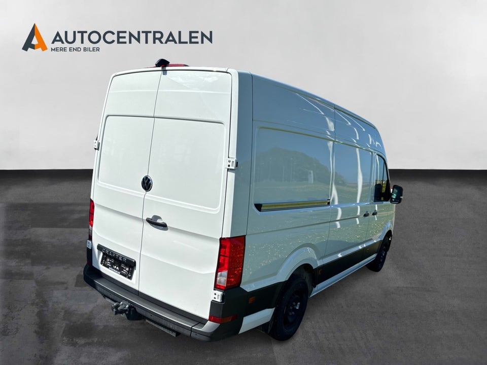 VW Crafter 35 2,0 TDi 177 Kassevogn L3H3 aut.