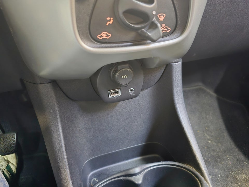 Citroën C1 1,0 e-VTi Feel 5d