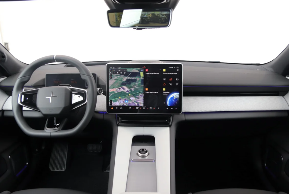Polestar 4 Long Range AWD 5d