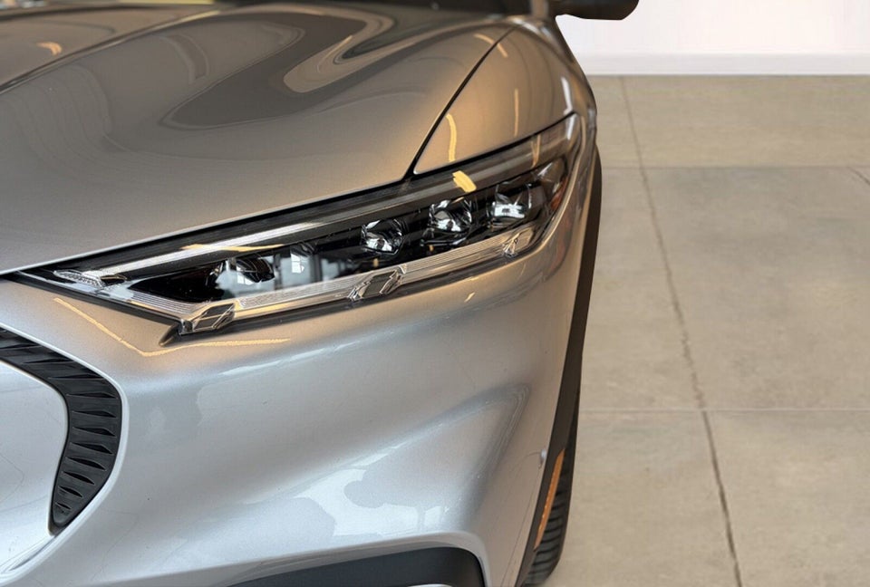 Ford Mustang Mach-E 88 Extended Range 5d