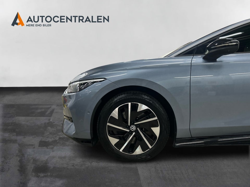 VW ID.7 86 Style S Tourer 5d