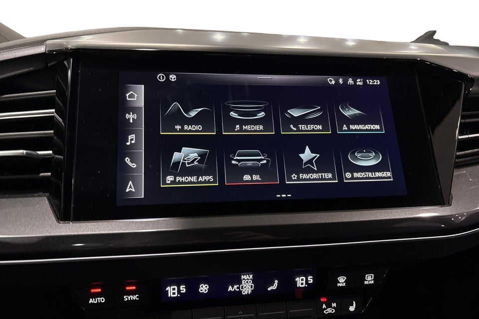 Audi Q4 e-tron 50 Attitude quattro 5d