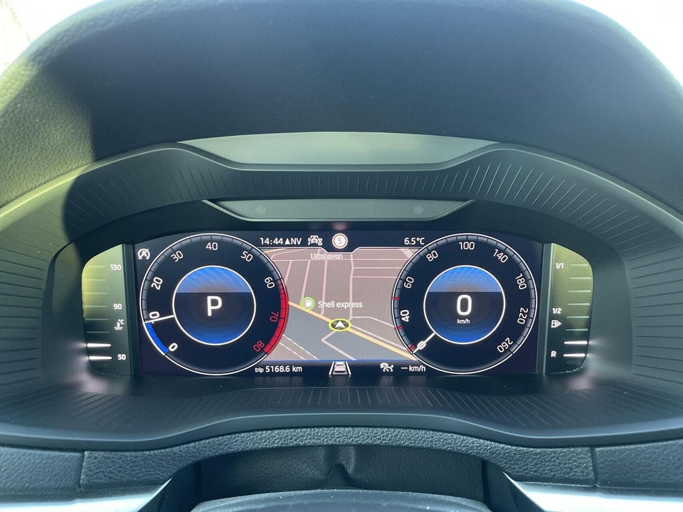 Skoda Karoq 1,5 TSi 150 Celebration DSG 5d