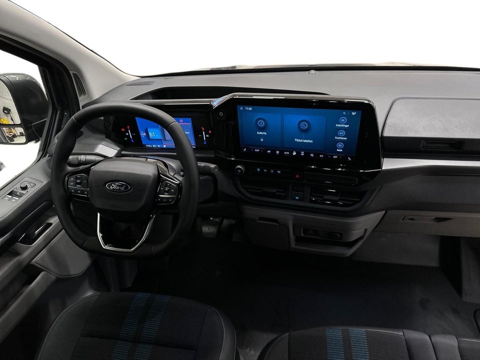 Ford E-Transit Custom 320L 64 Sport