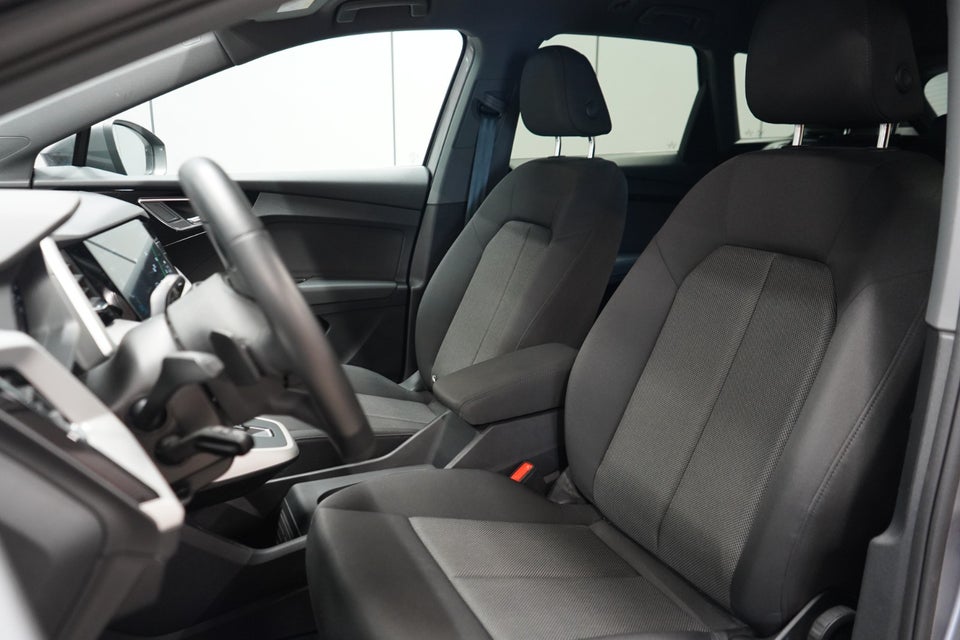 Audi Q4 e-tron 45 S-line 5d