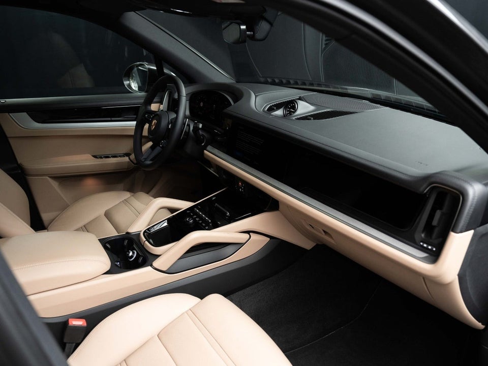 Porsche Cayenne 3,0 E-Hybrid Tiptr. 5d