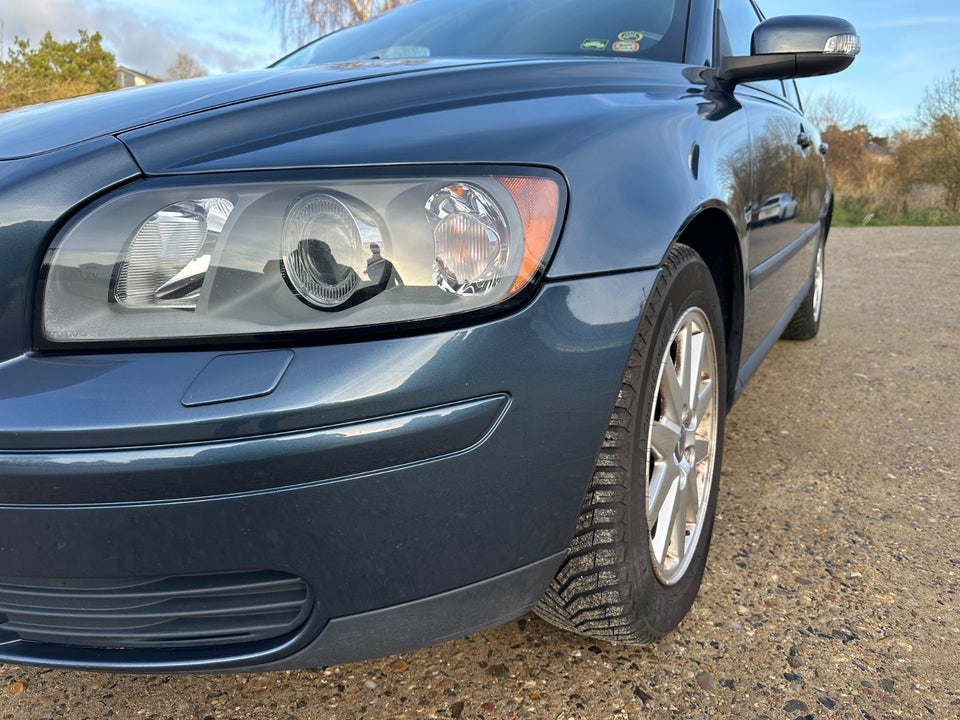 Volvo V50 1,8 Kinetic 5d
