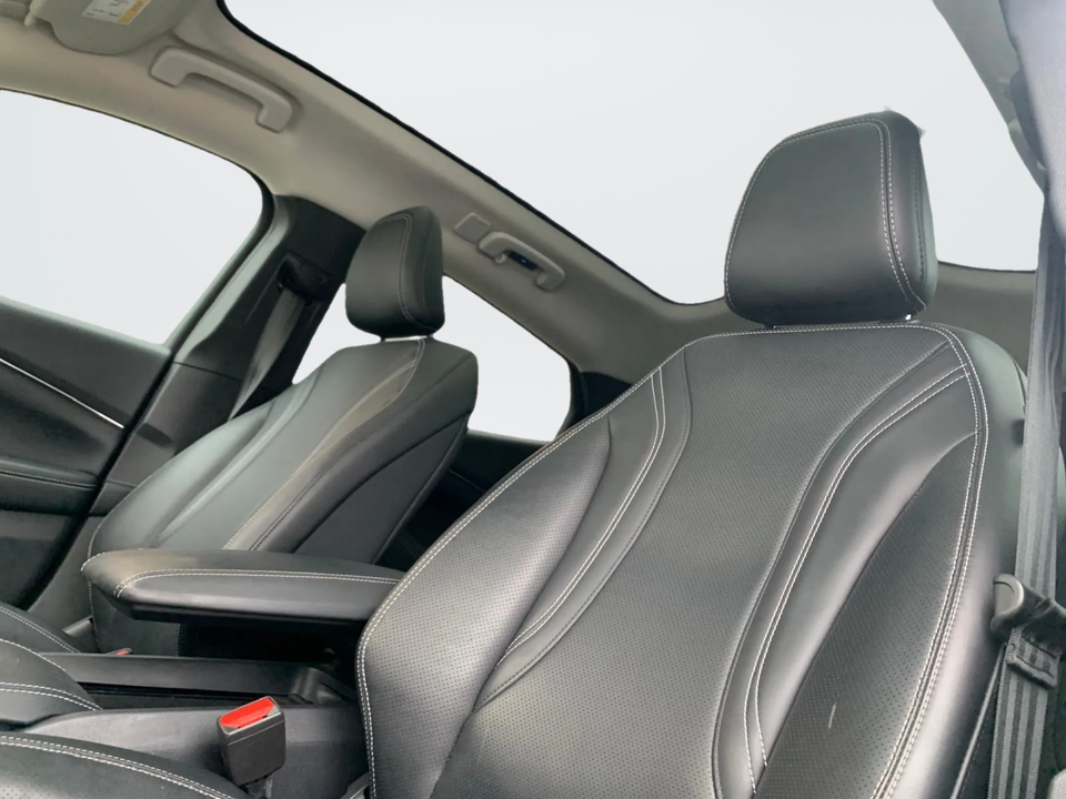 Ford Mustang Mach-E 70 Standard Range 5d