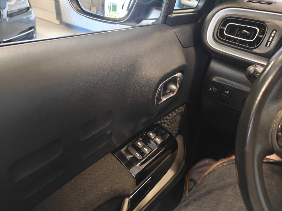 Citroën C3 1,5 BlueHDi 100 SkyLine 5d