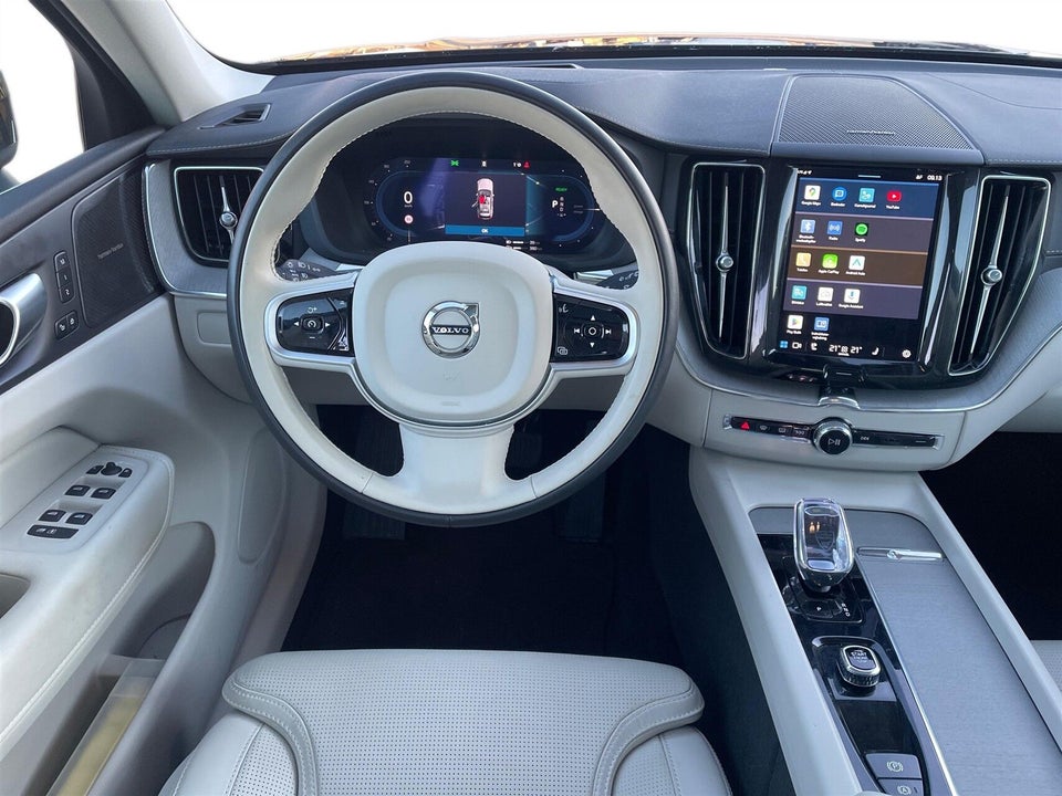 Volvo XC60 2,0 T6 ReCharge Ultra aut. AWD 5d