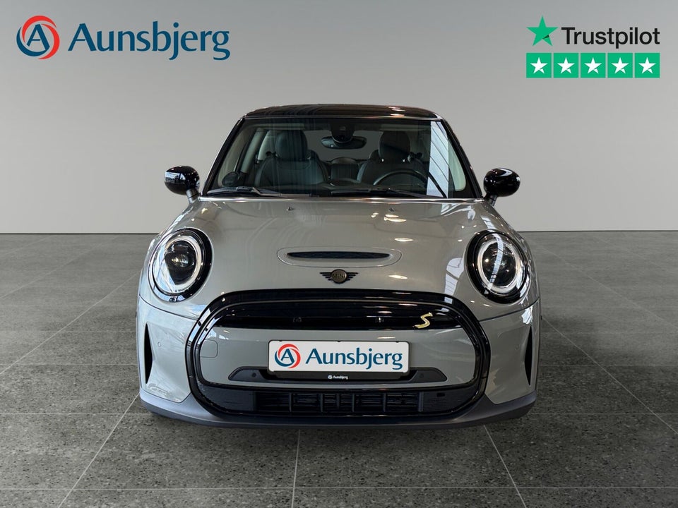 MINI Cooper SE Camden Edition 3d