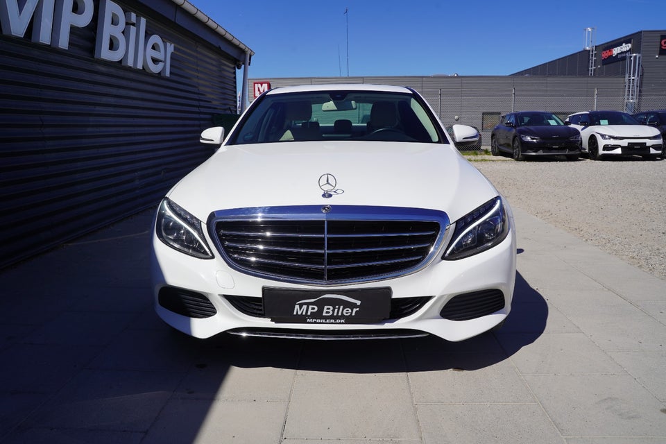 Mercedes C200 2,0 aut. 4d