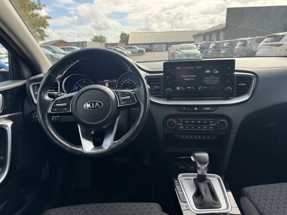 Kia Ceed 1,6 PHEV Prestige SW DCT 5d