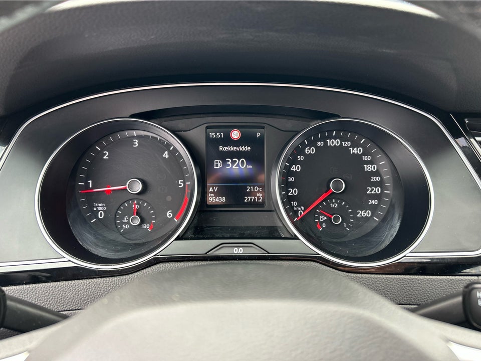 VW Passat 2,0 TDi 150 Elegance+ Variant DSG 5d