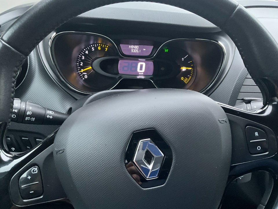 Renault Captur 0,9 TCe 90 Expression 5d