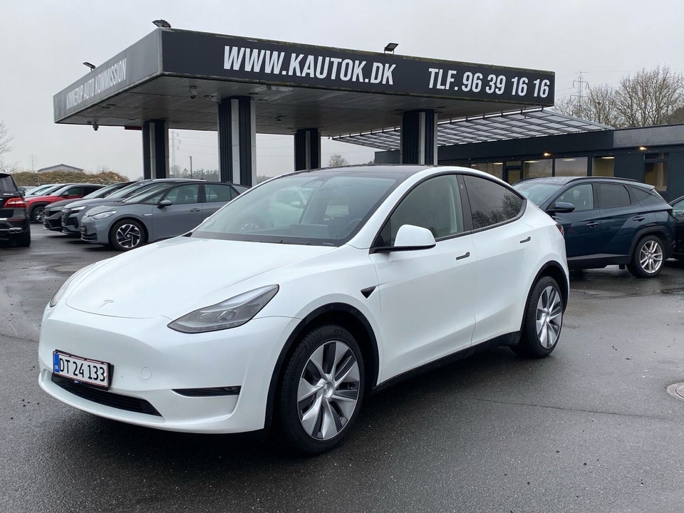 Tesla Model Y Long Range AWD 5d