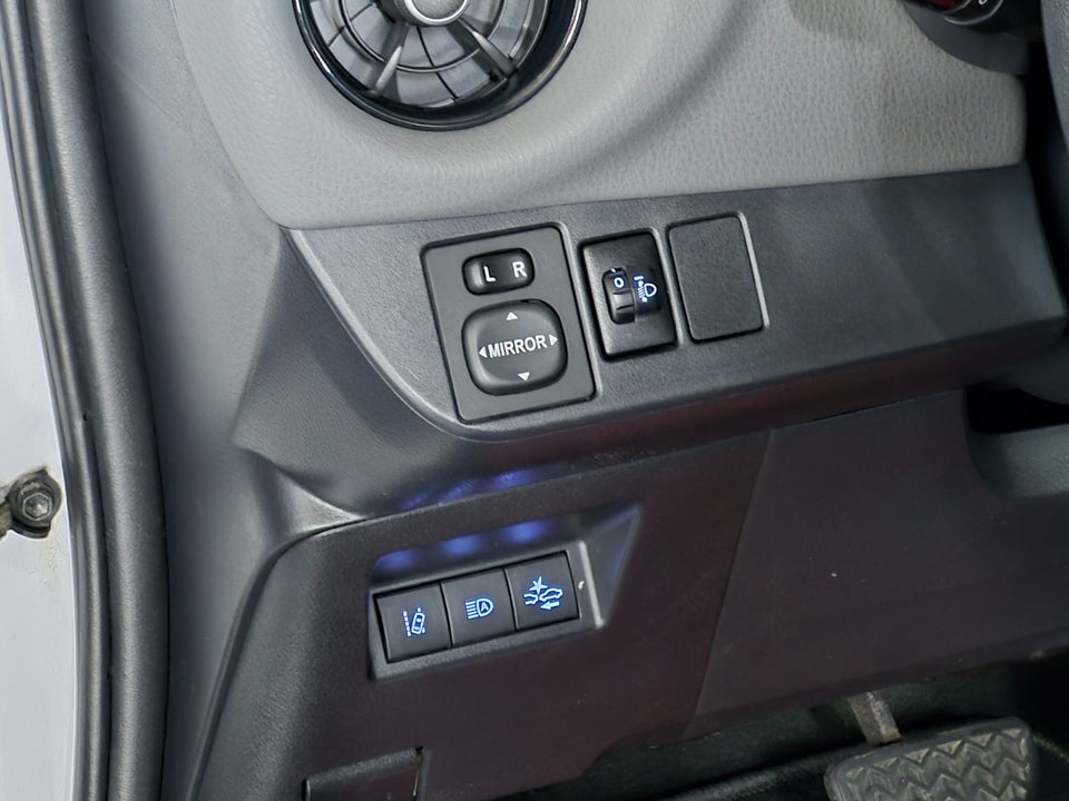 Toyota Yaris 1,5 Hybrid H2 e-CVT 5d