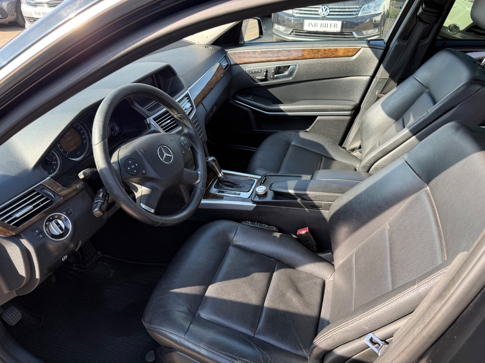 Mercedes E200 2,2 CDi stc. aut. BE 5d
