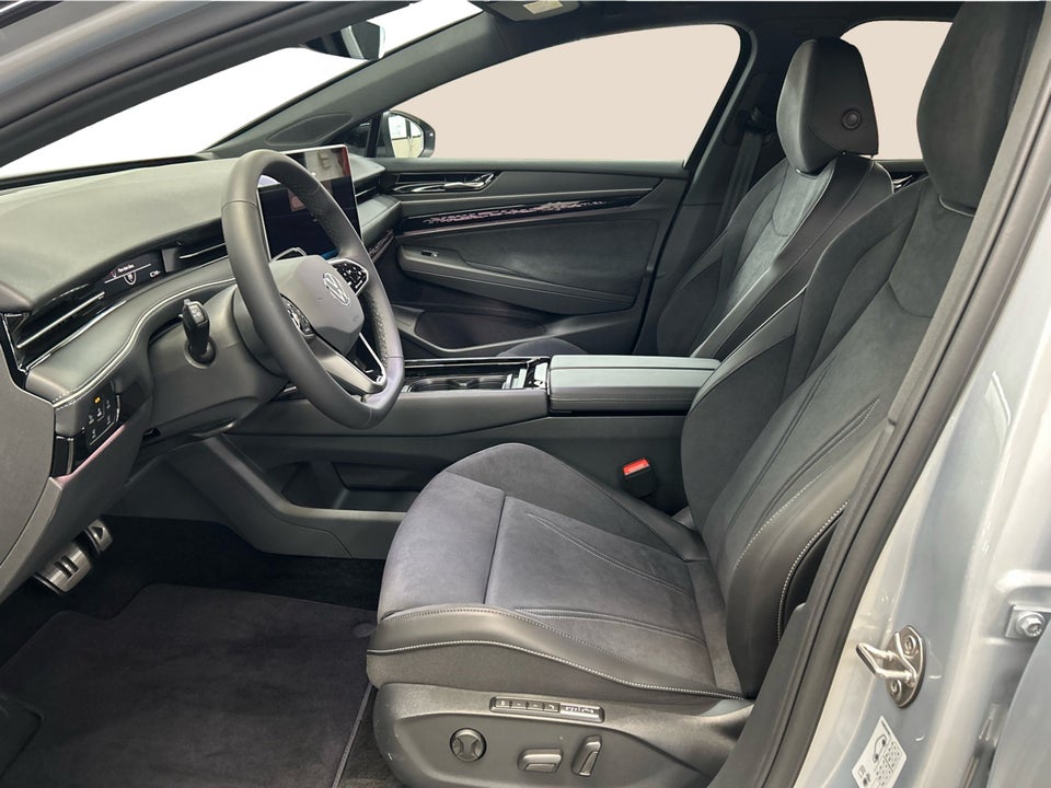 VW ID.7 86 Style S Tourer 5d