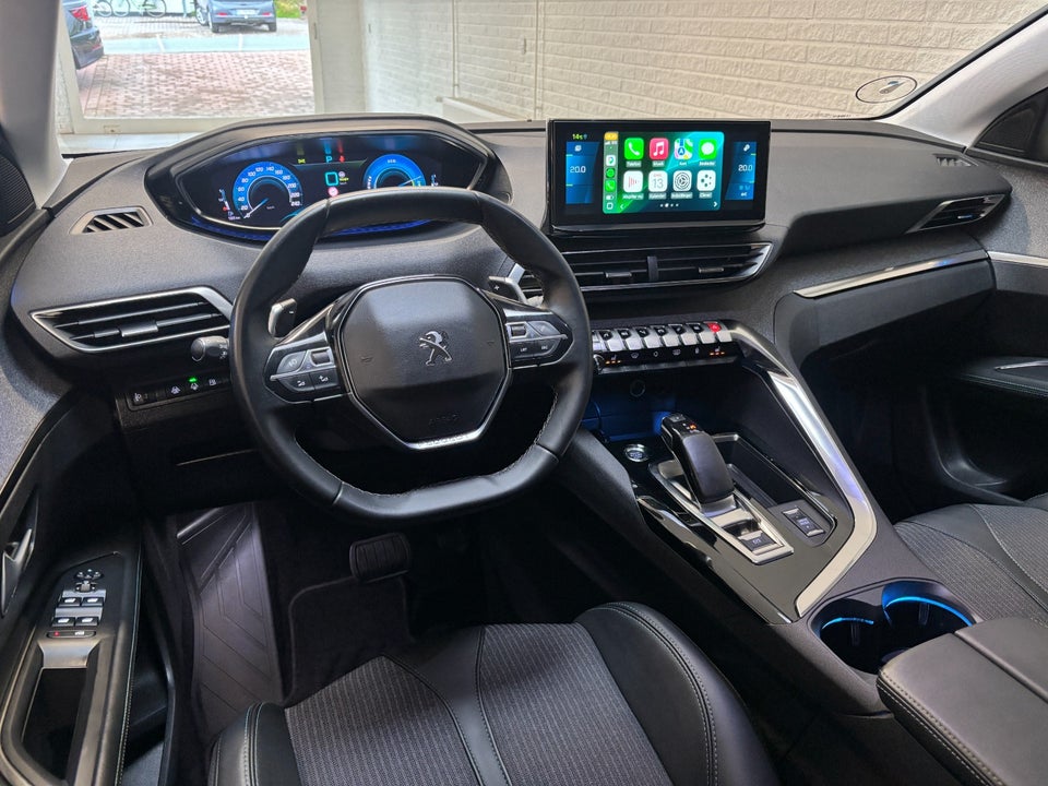 Peugeot 3008 1,6 Hybrid Allure Pack EAT8 5d
