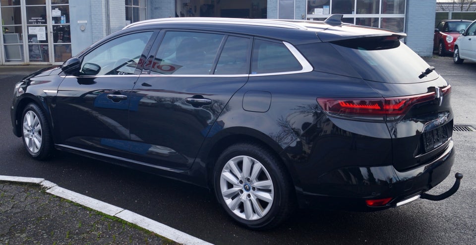 Renault Megane IV 1,3 TCe 160 Intens Sport Tourer EDC 5d